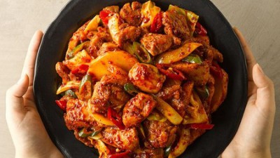 유가네 닭갈비 5팩, 이 맛에 5팩 쟁였어요! ✨